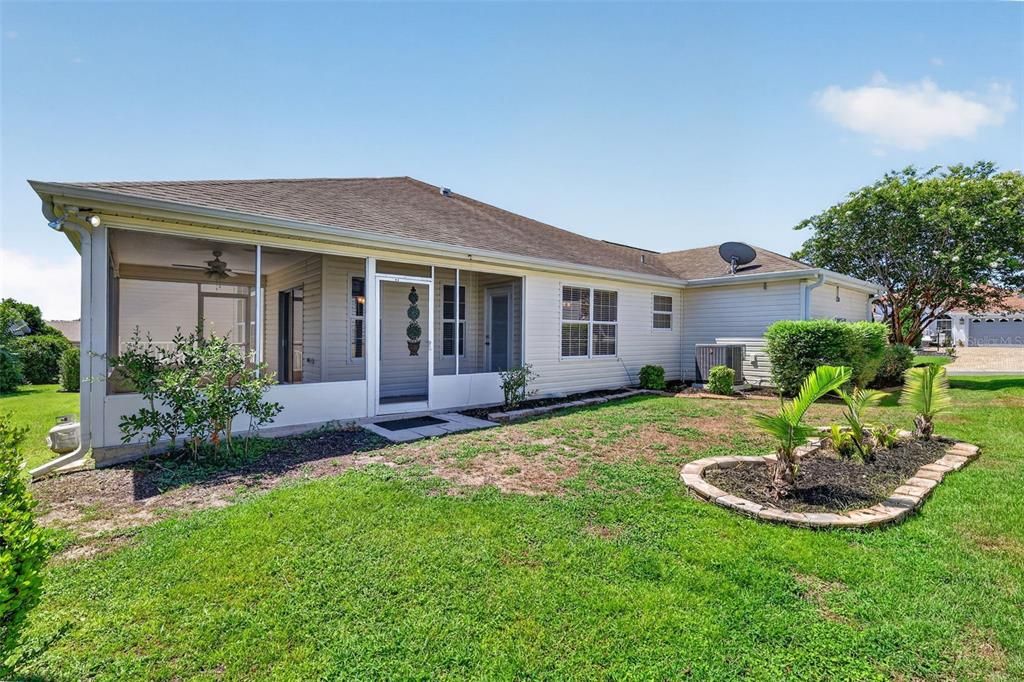 For Sale: $365,000 (3 beds, 2 baths, 1695 Square Feet)