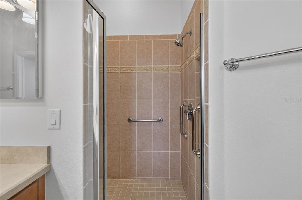 For Sale: $365,000 (3 beds, 2 baths, 1695 Square Feet)