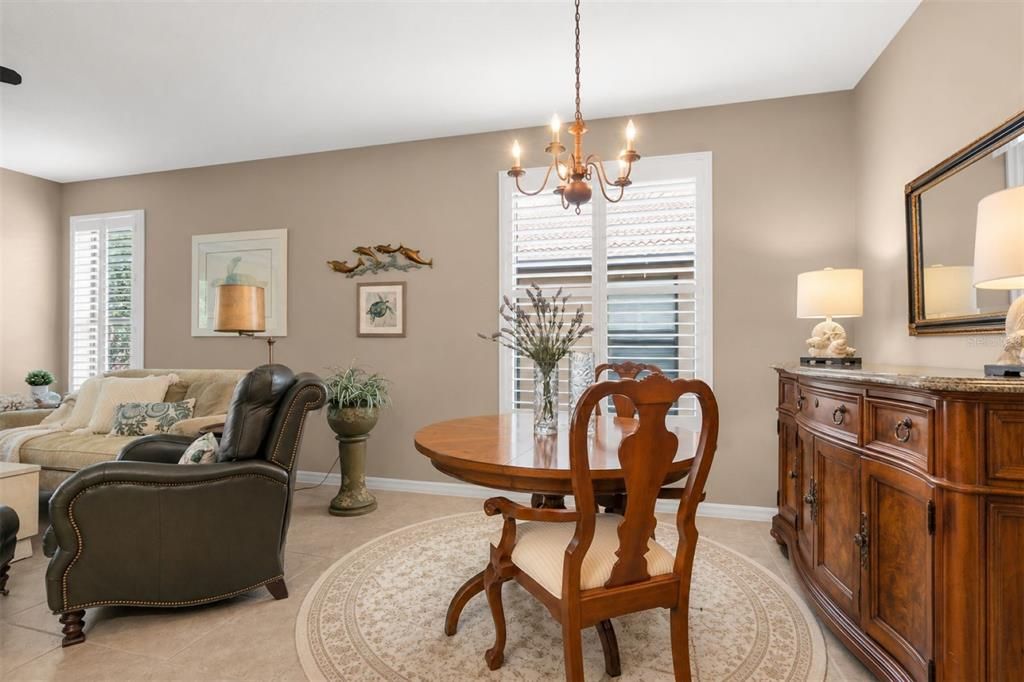 For Sale: $300,000 (3 beds, 2 baths, 1616 Square Feet)