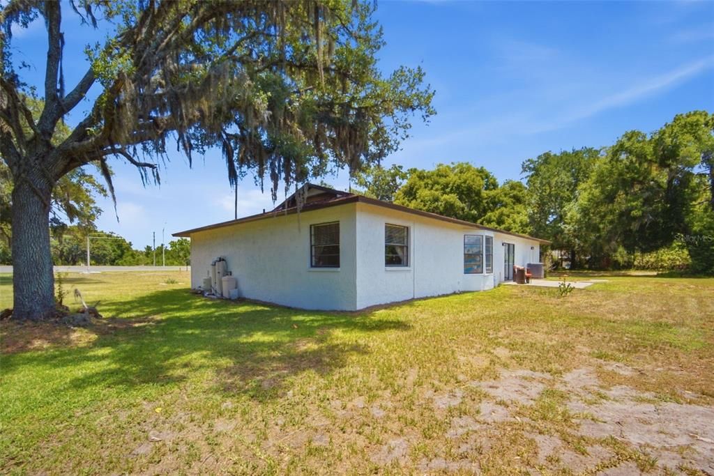 En Venta: $375,000 (3 camas, 2 baños, 1272 Pies cuadrados)