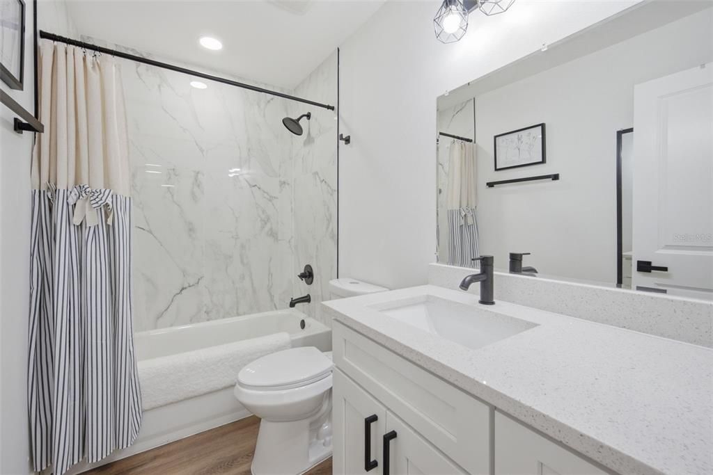 En Venta: $375,000 (3 camas, 2 baños, 1272 Pies cuadrados)