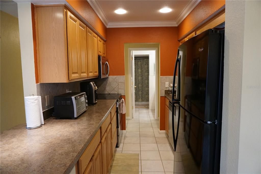 For Rent: $1,925 (2 beds, 1 baths, 875 Square Feet)