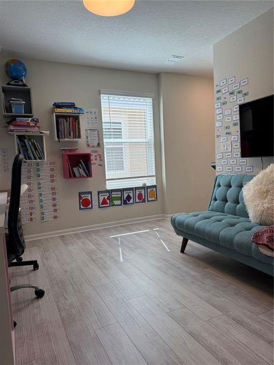 В аренду: $2,950 (4 спален, 2 ванн, 2333 Квадратных фут)