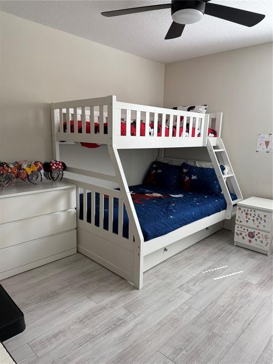 В аренду: $2,950 (4 спален, 2 ванн, 2333 Квадратных фут)