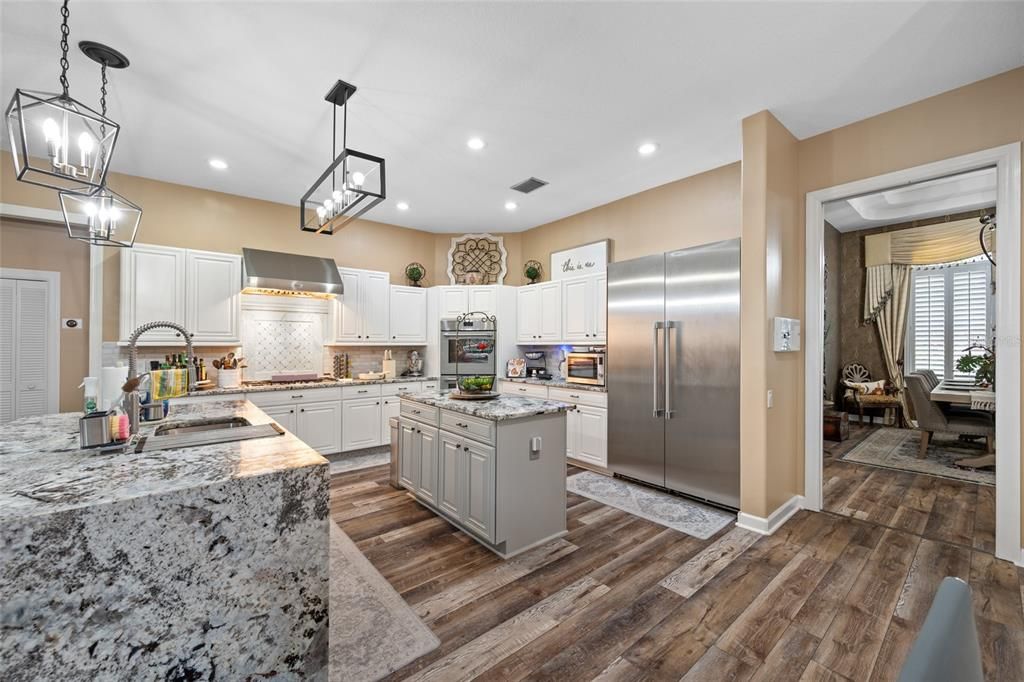 For Sale: $1,235,000 (3 beds, 4 baths, 3136 Square Feet)