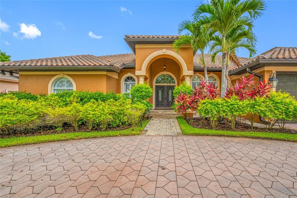 For Sale: $1,235,000 (3 beds, 4 baths, 3136 Square Feet)
