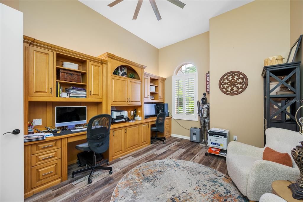 For Sale: $1,235,000 (3 beds, 4 baths, 3136 Square Feet)