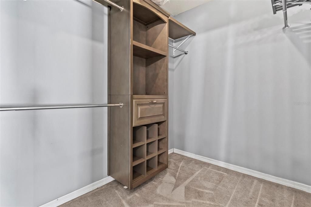 На продажу: $365,000 (3 спален, 2 ванн, 1650 Квадратных фут)