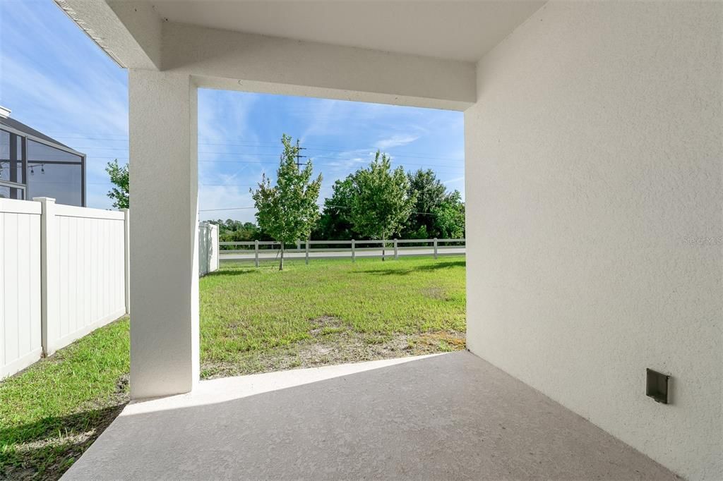 For Sale: $390,000 (4 beds, 2 baths, 1865 Square Feet)