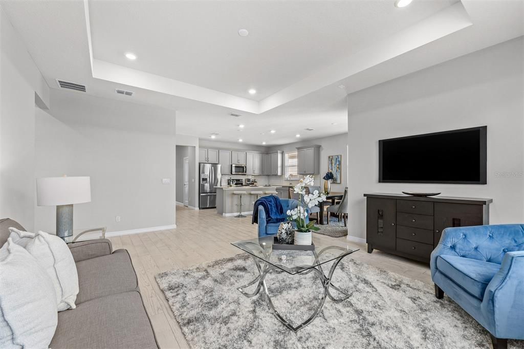 For Sale: $390,000 (4 beds, 2 baths, 1865 Square Feet)