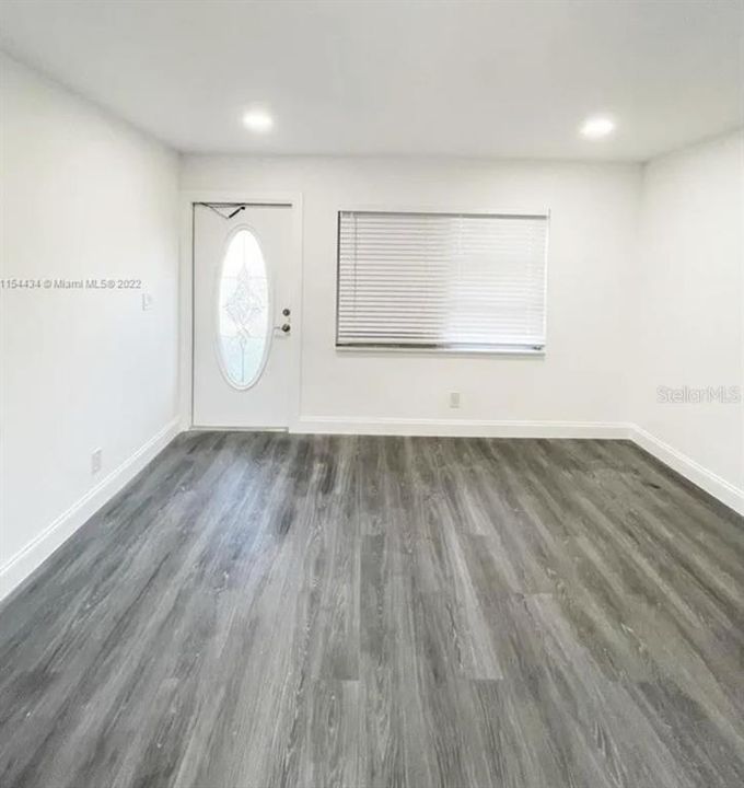 For Sale: $550,000 (0 beds, 0 baths, 1071 Square Feet)