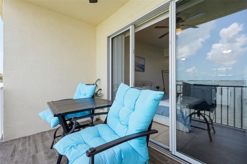 For Sale: $274,999 (1 beds, 1 baths, 310 Square Feet)
