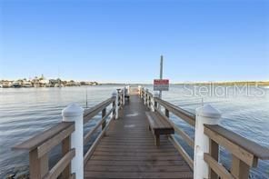 For Sale: $274,999 (1 beds, 1 baths, 310 Square Feet)