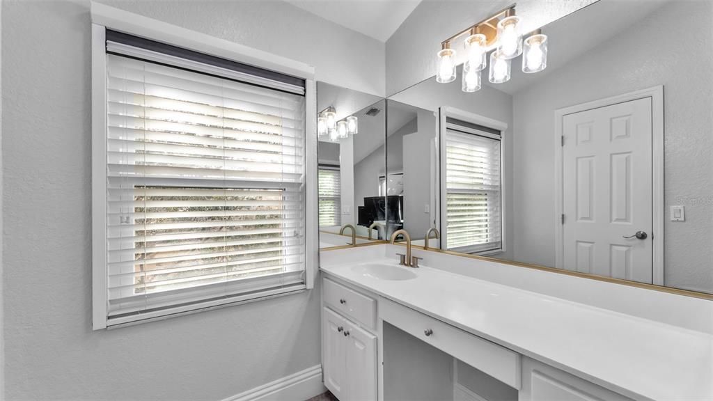 For Rent: $3,500 (4 beds, 3 baths, 3306 Square Feet)