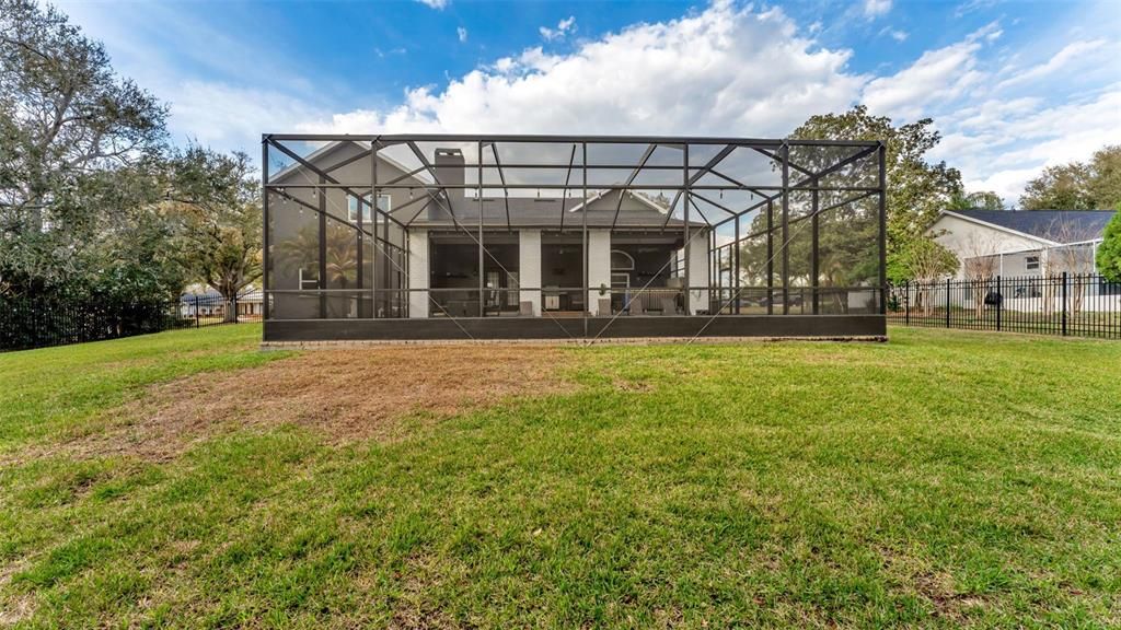 For Rent: $3,500 (4 beds, 3 baths, 3306 Square Feet)