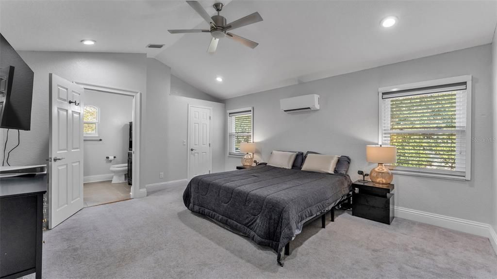 For Rent: $3,500 (4 beds, 3 baths, 3306 Square Feet)