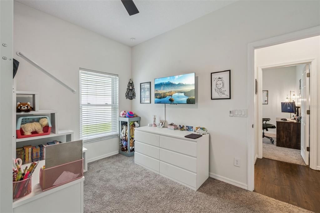 For Sale: $515,000 (4 beds, 3 baths, 2677 Square Feet)