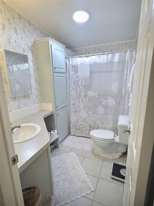 For Rent: $2,500 (3 beds, 2 baths, 1529 Square Feet)