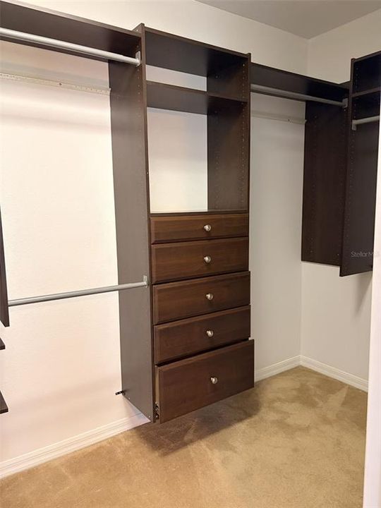 For Rent: $2,600 (3 beds, 2 baths, 1684 Square Feet)