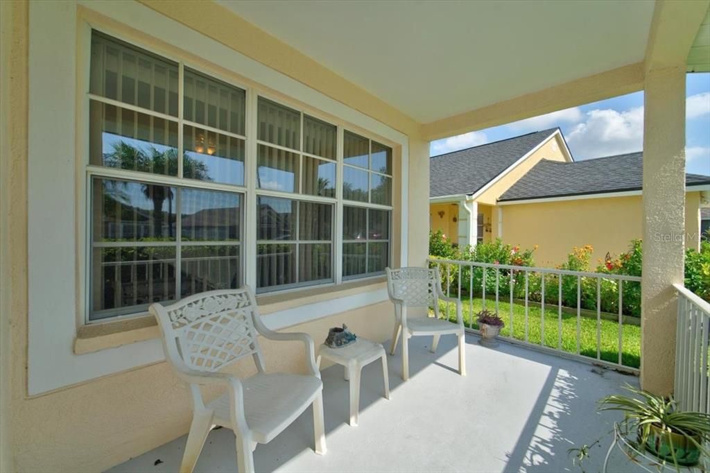 En Venta: $399,000 (4 camas, 2 baños, 2012 Pies cuadrados)