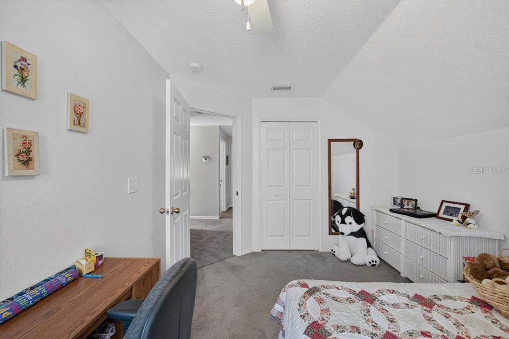 En Venta: $399,000 (4 camas, 2 baños, 2012 Pies cuadrados)