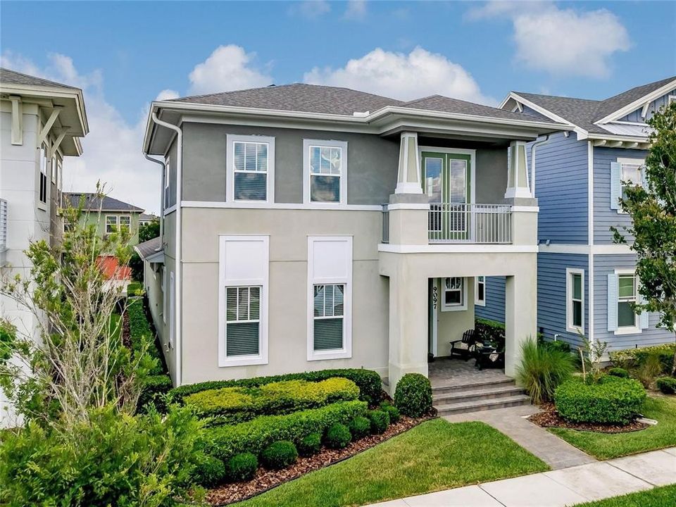 For Rent: $3,495 (3 beds, 2 baths, 2006 Square Feet)