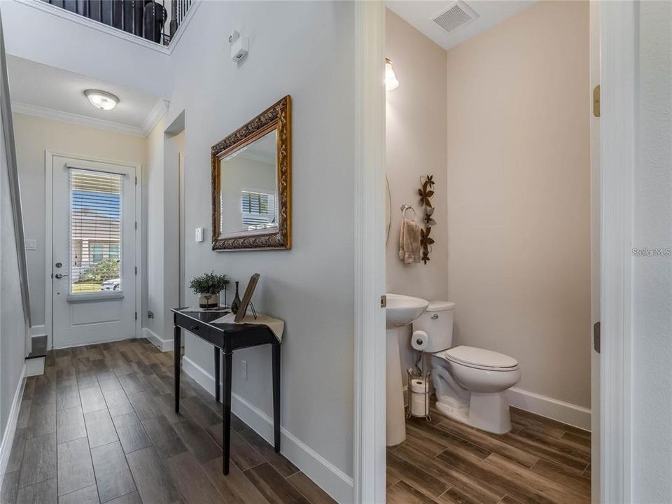 For Rent: $3,495 (3 beds, 2 baths, 2006 Square Feet)