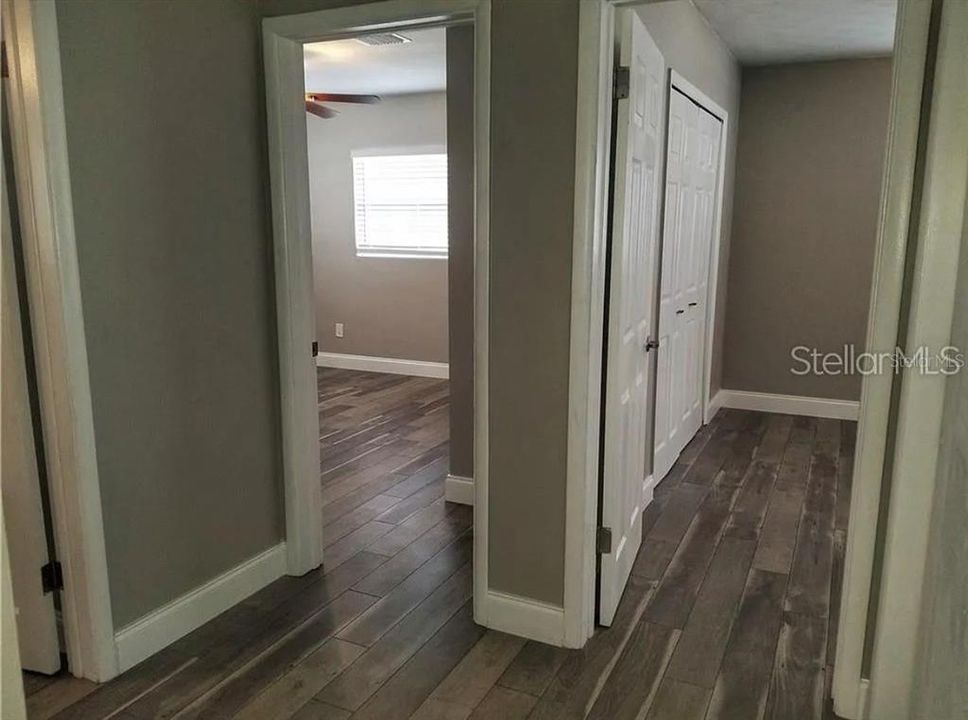 For Sale: $565,000 (4 beds, 3 baths, 2350 Square Feet)