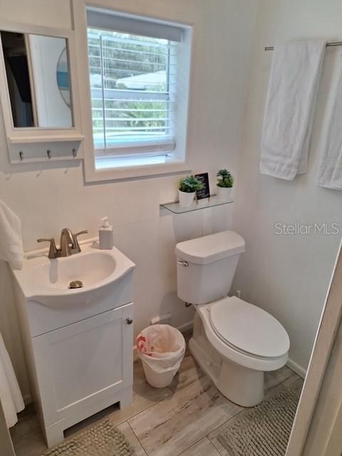 For Sale: $565,000 (4 beds, 3 baths, 2350 Square Feet)