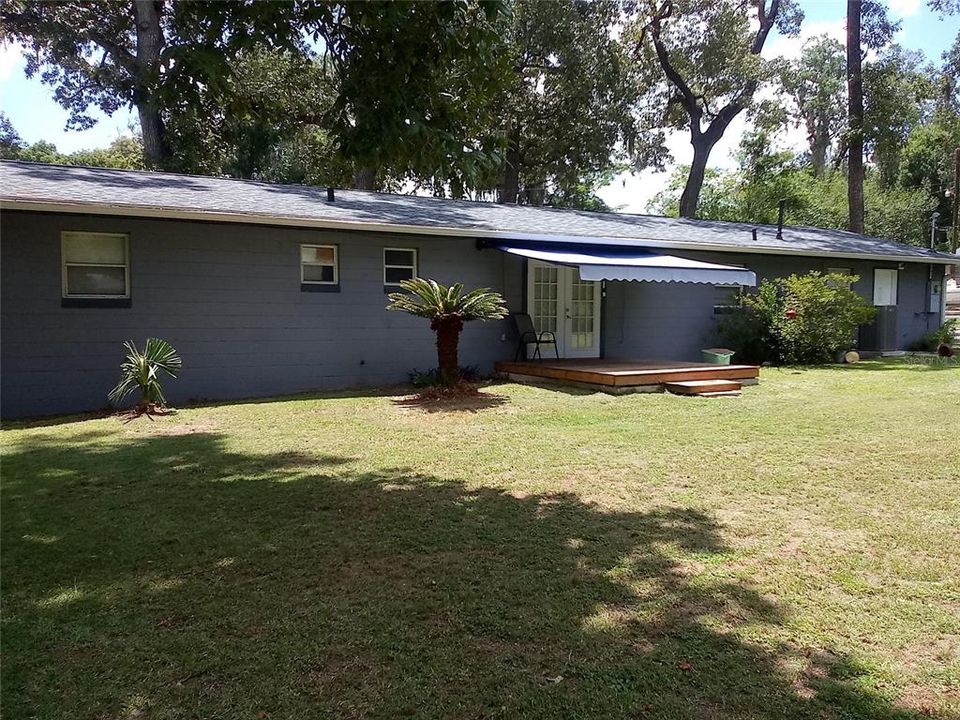 For Sale: $269,900 (3 beds, 2 baths, 1458 Square Feet)