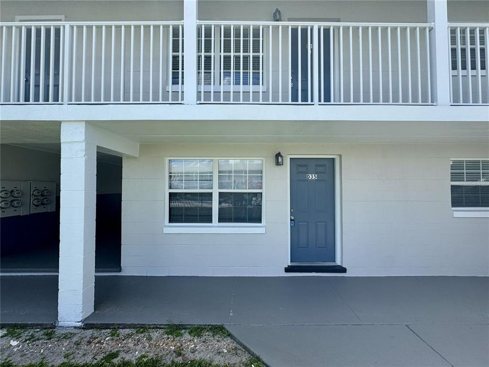 For Sale: $139,000 (2 beds, 1 baths, 702 Square Feet)