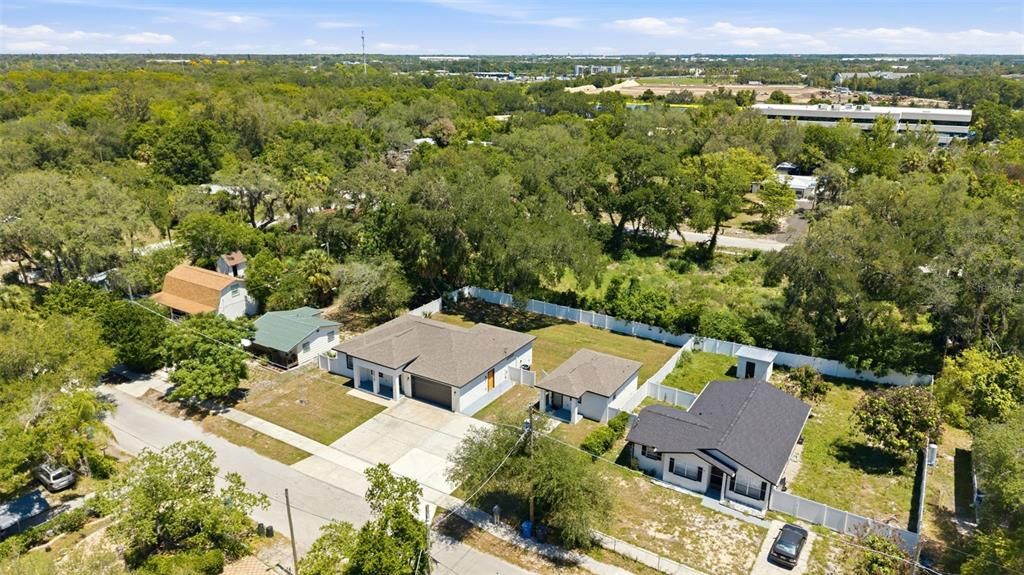 En Venta: $595,000 (4 camas, 3 baños, 2179 Pies cuadrados)