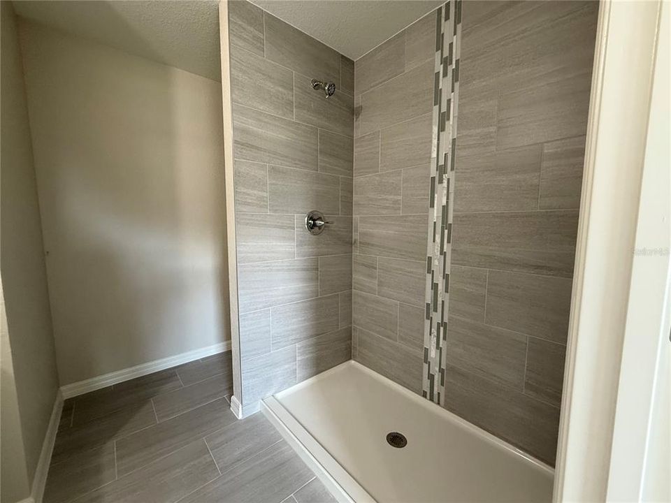 For Sale: $209,900 (3 beds, 2 baths, 1232 Square Feet)