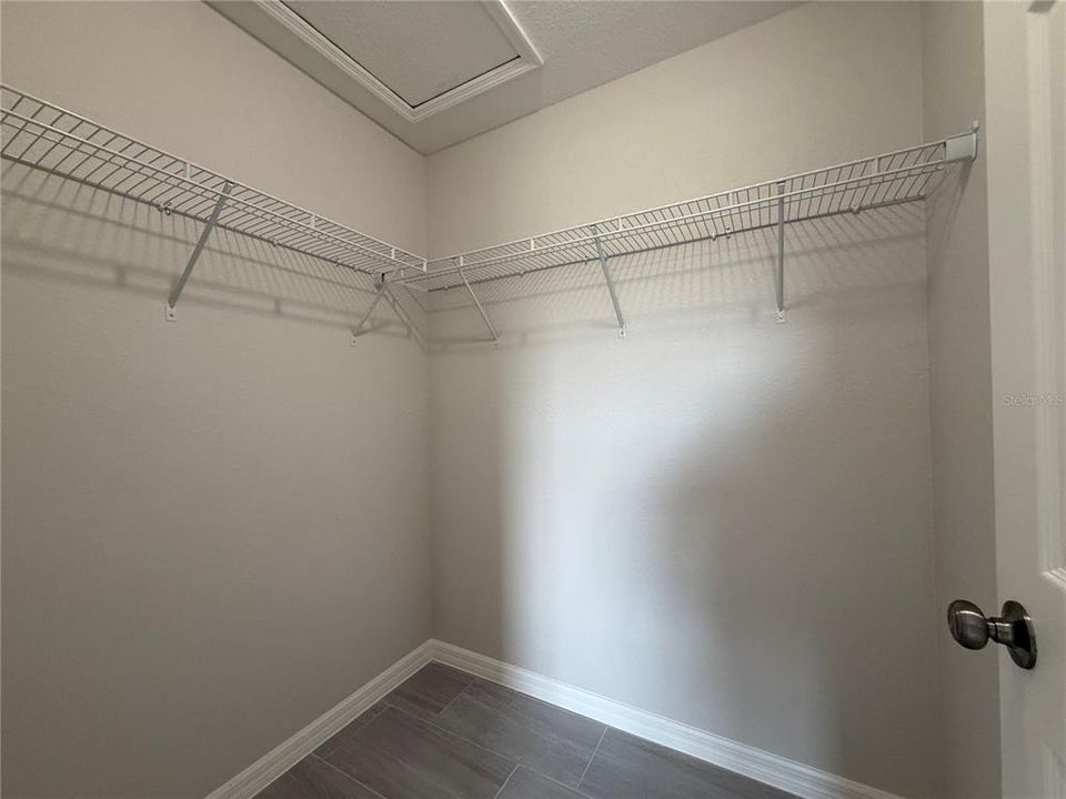 For Sale: $209,900 (3 beds, 2 baths, 1232 Square Feet)