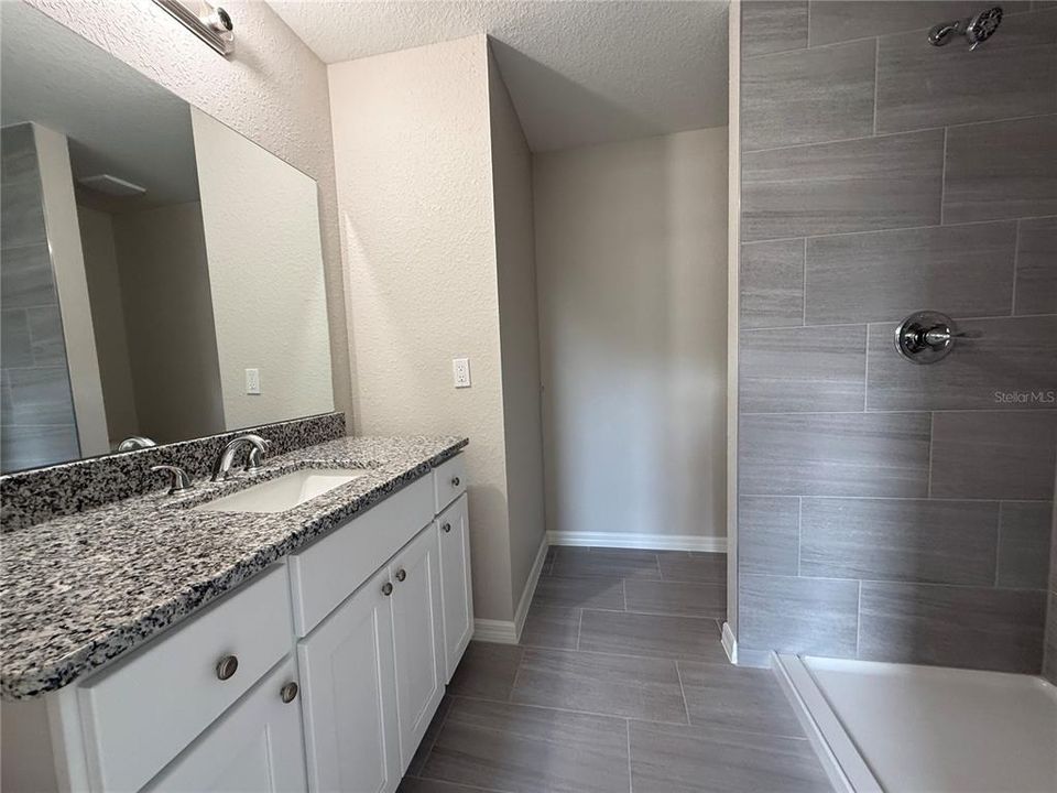 For Sale: $209,900 (3 beds, 2 baths, 1232 Square Feet)