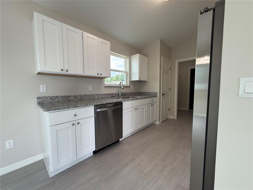 For Sale: $209,900 (3 beds, 2 baths, 1232 Square Feet)