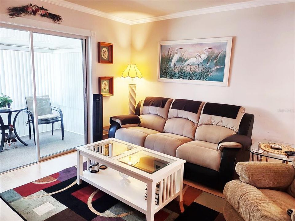 В аренду: $1,150 (2 спален, 2 ванн, 862 Квадратных фут)