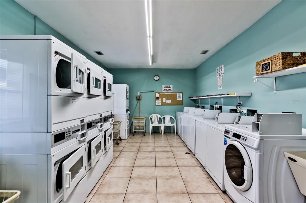 В аренду: $1,150 (2 спален, 2 ванн, 862 Квадратных фут)