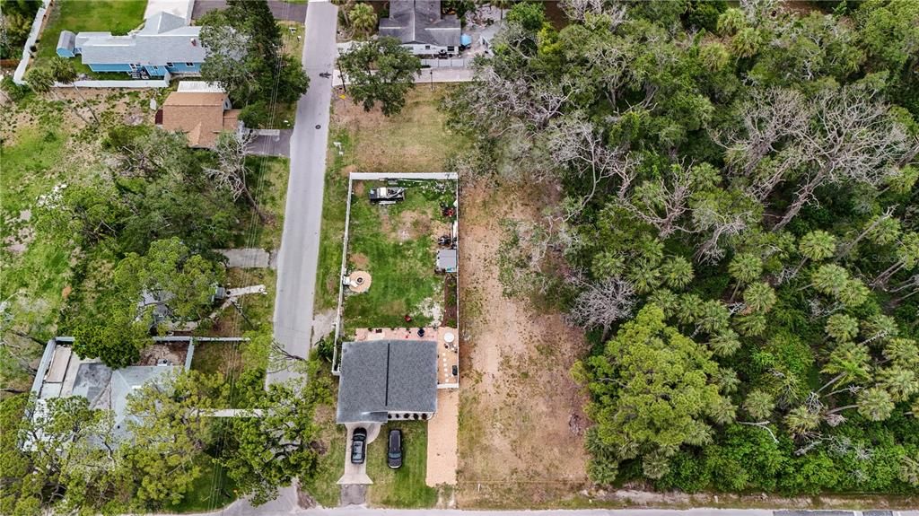 На продажу: $49,000 (0.17 acres)