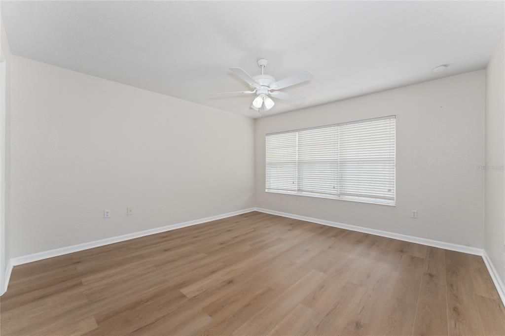 For Sale: $390,000 (3 beds, 2 baths, 1680 Square Feet)