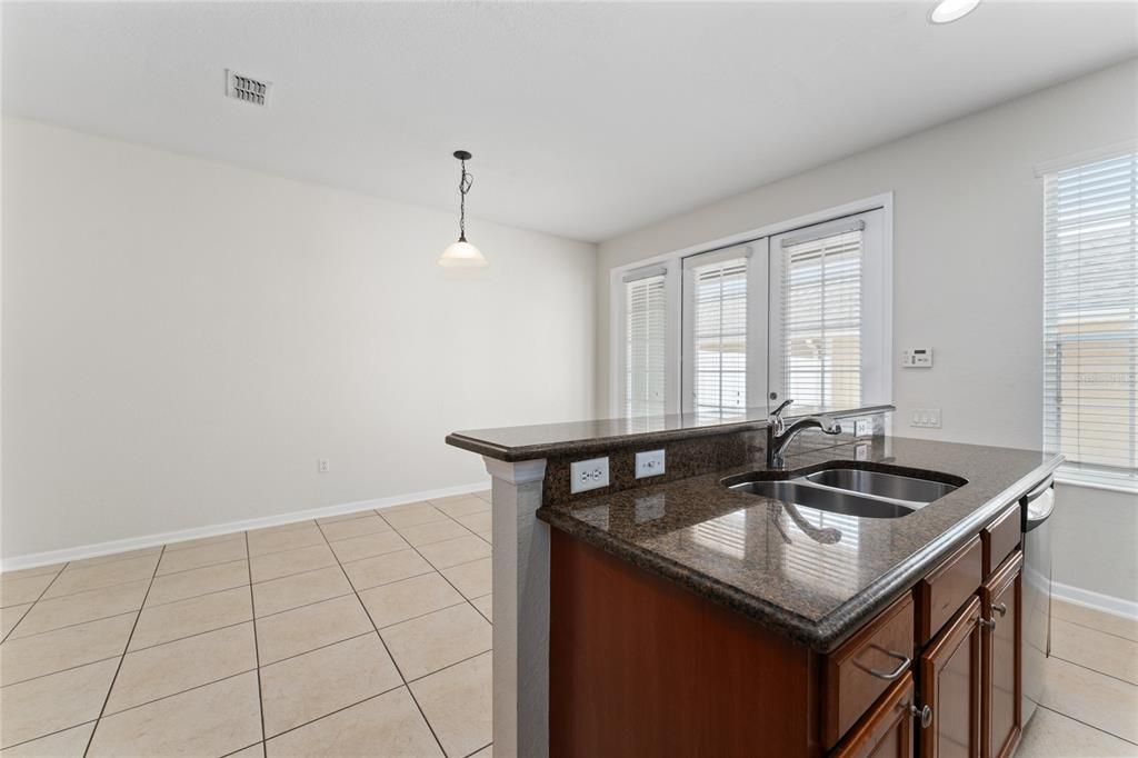 For Sale: $390,000 (3 beds, 2 baths, 1680 Square Feet)