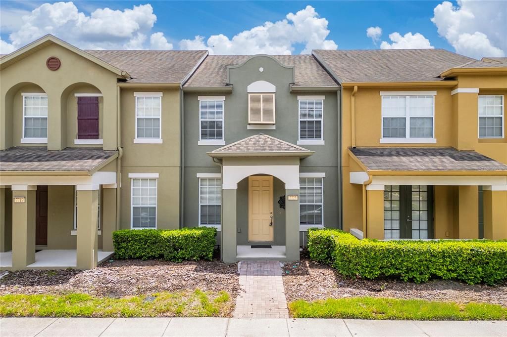 For Sale: $390,000 (3 beds, 2 baths, 1680 Square Feet)