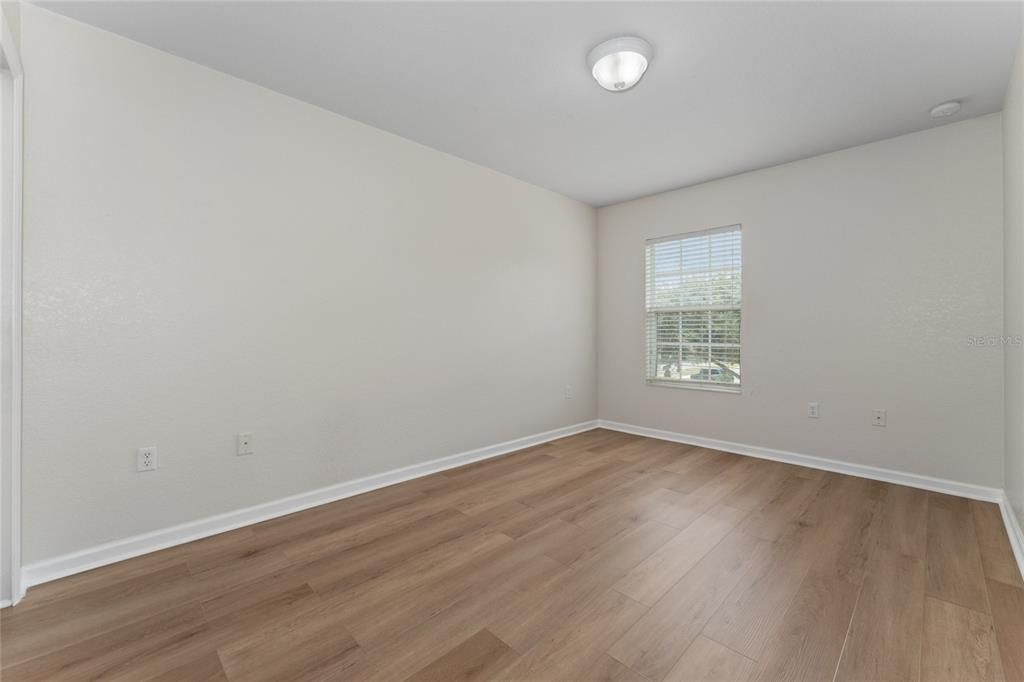 For Sale: $390,000 (3 beds, 2 baths, 1680 Square Feet)