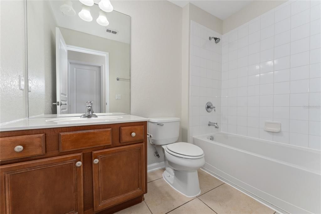 For Sale: $390,000 (3 beds, 2 baths, 1680 Square Feet)