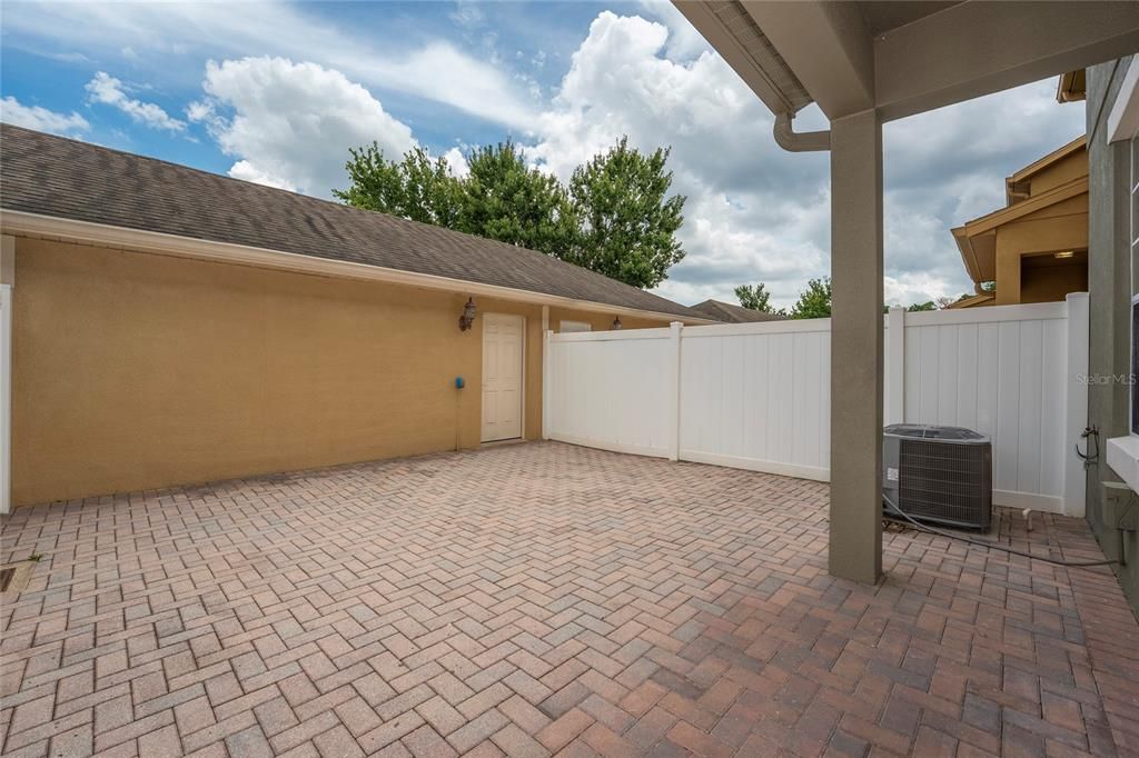 For Sale: $390,000 (3 beds, 2 baths, 1680 Square Feet)