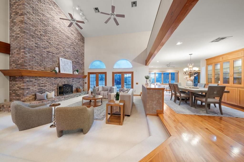 For Sale: $3,999,000 (5 beds, 5 baths, 4786 Square Feet)