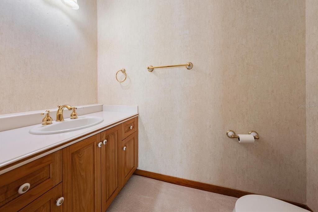 For Sale: $3,999,000 (5 beds, 5 baths, 4786 Square Feet)