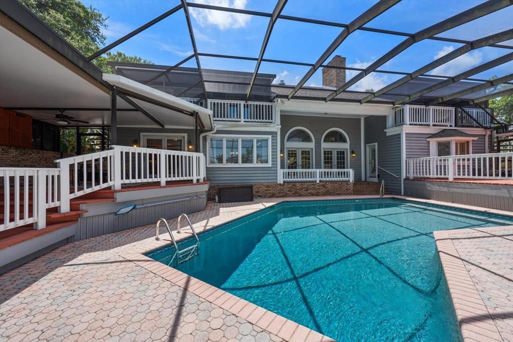 For Sale: $3,999,000 (5 beds, 5 baths, 4786 Square Feet)
