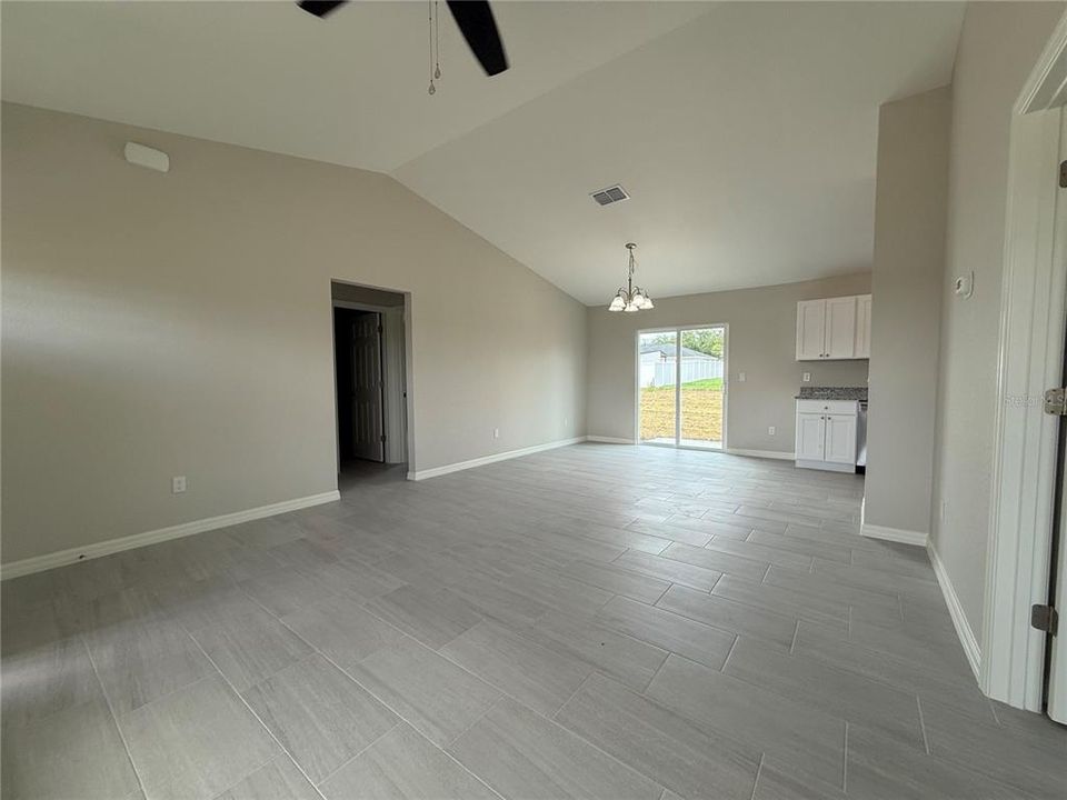 For Sale: $209,900 (3 beds, 2 baths, 1232 Square Feet)