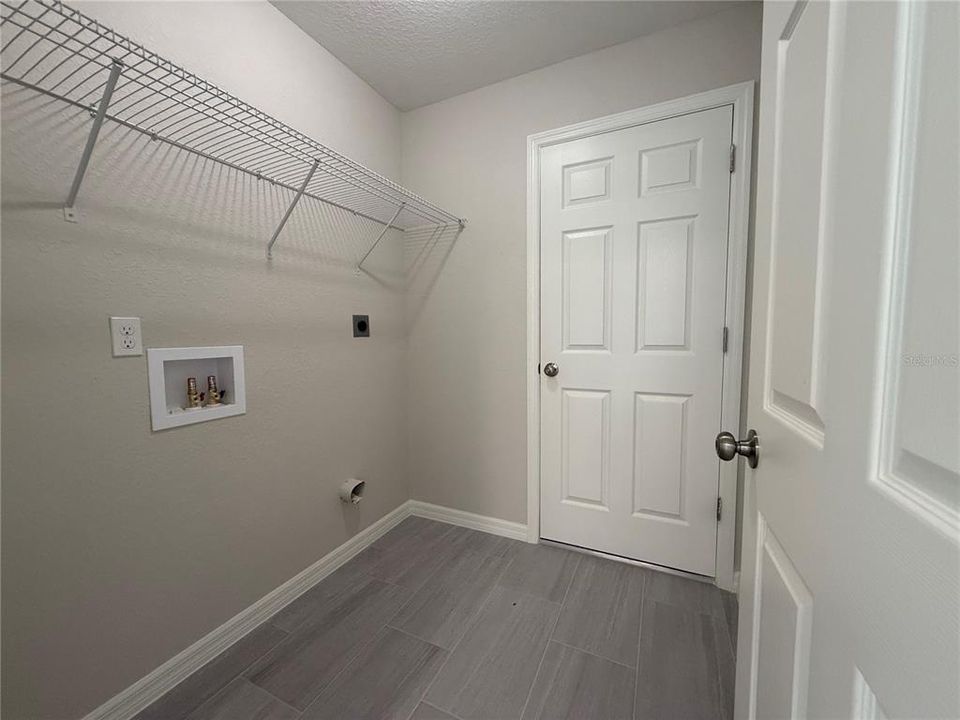 For Sale: $209,900 (3 beds, 2 baths, 1232 Square Feet)